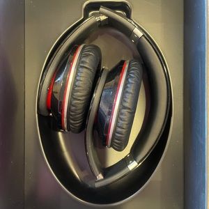 Beats by Dr Dre (Black)